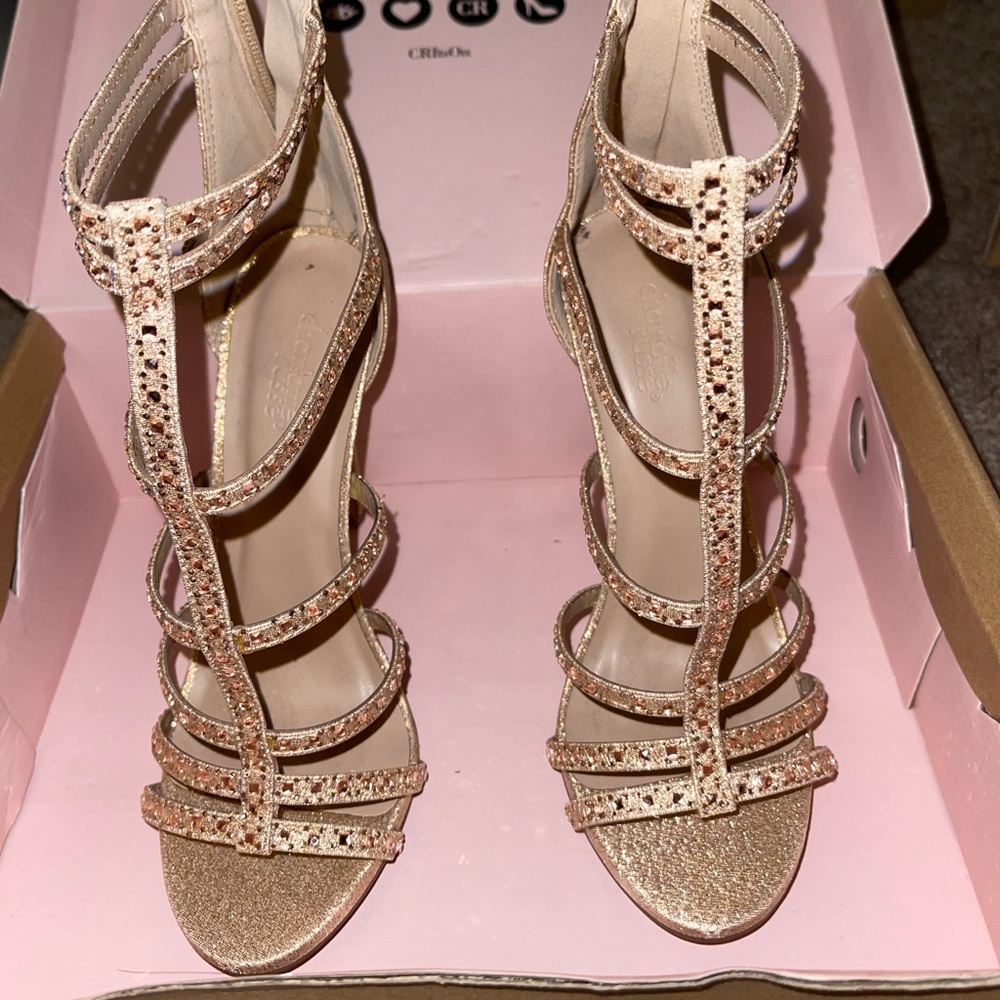 Rose heels